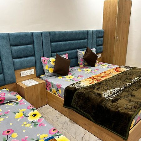 Hotel Divya Rishīkesh Екстериор снимка