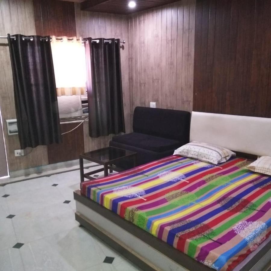 Hotel Divya Rishīkesh Екстериор снимка